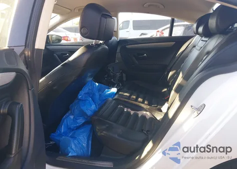 2013 Volkswagen Cc 2.0T R-Line/2.0T Sport/2.0T Sport Plus from USA, damaged, VIN WVWBP7AN3DE557114